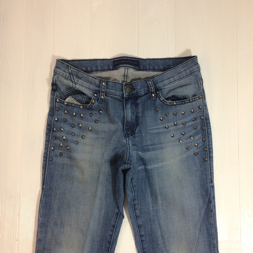 ROCK & REPUBLIC Kasandra Studded Bootcut Jeans 10M - Picture 3 of 8